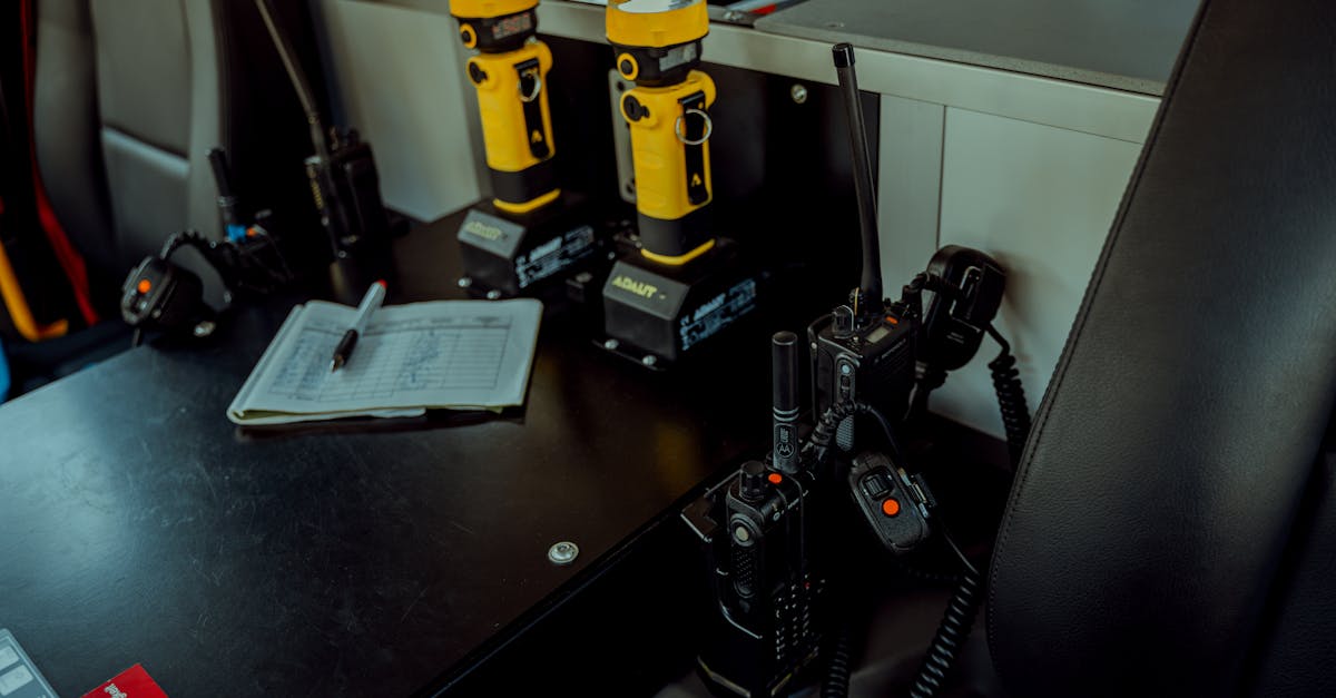 短信如何帮助教育机构进行定期提醒？